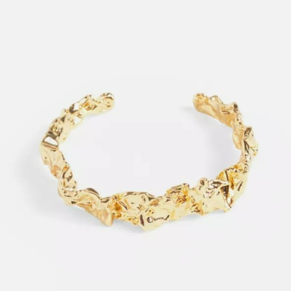 Amber Sceats Emery Cuff Bracelet 24k Gold Plated Sculptural Design NEW